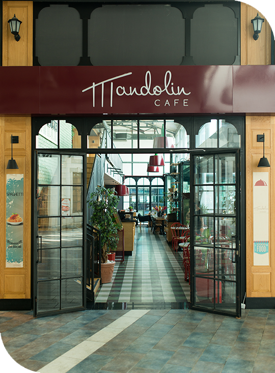 mandolin-cafe-konak-pier